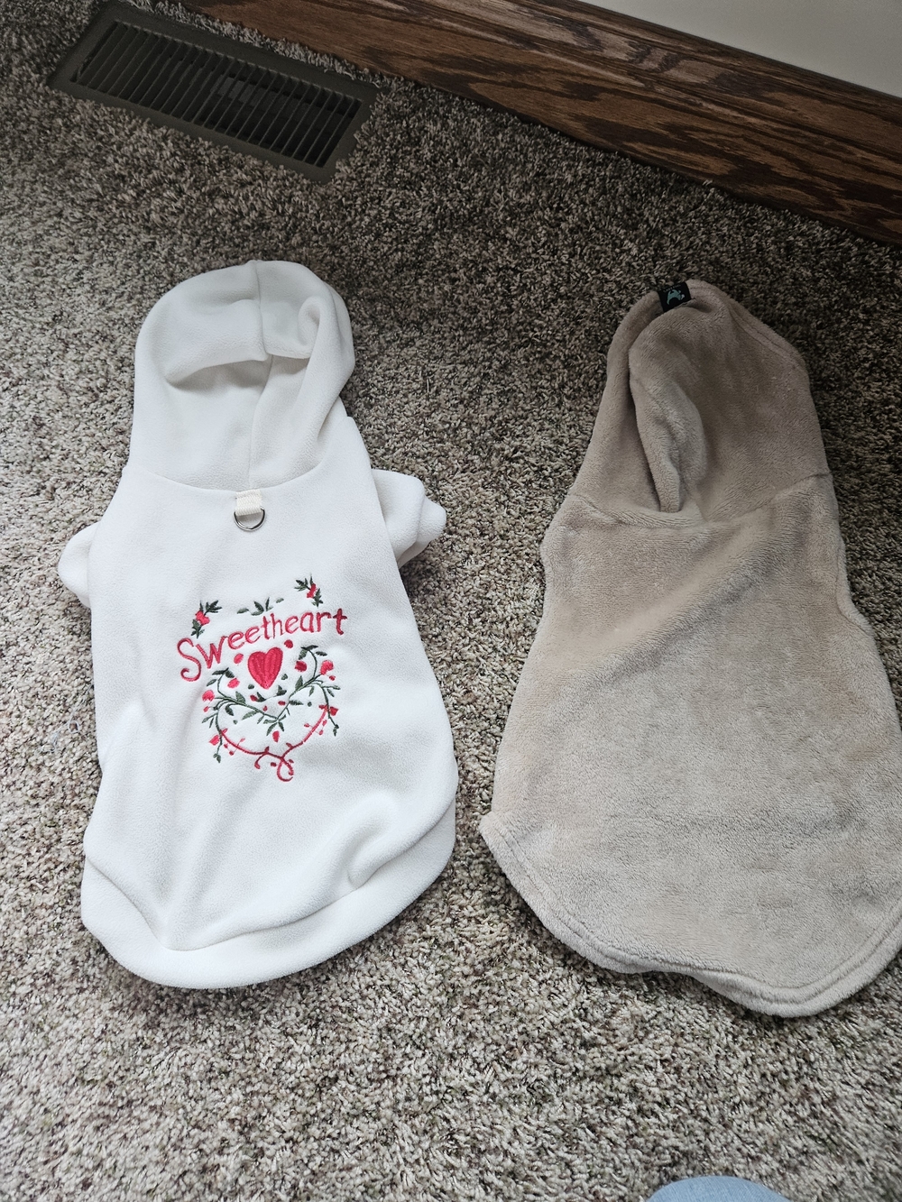 White 'Sweetheart' Embroidered Dog Hoodie